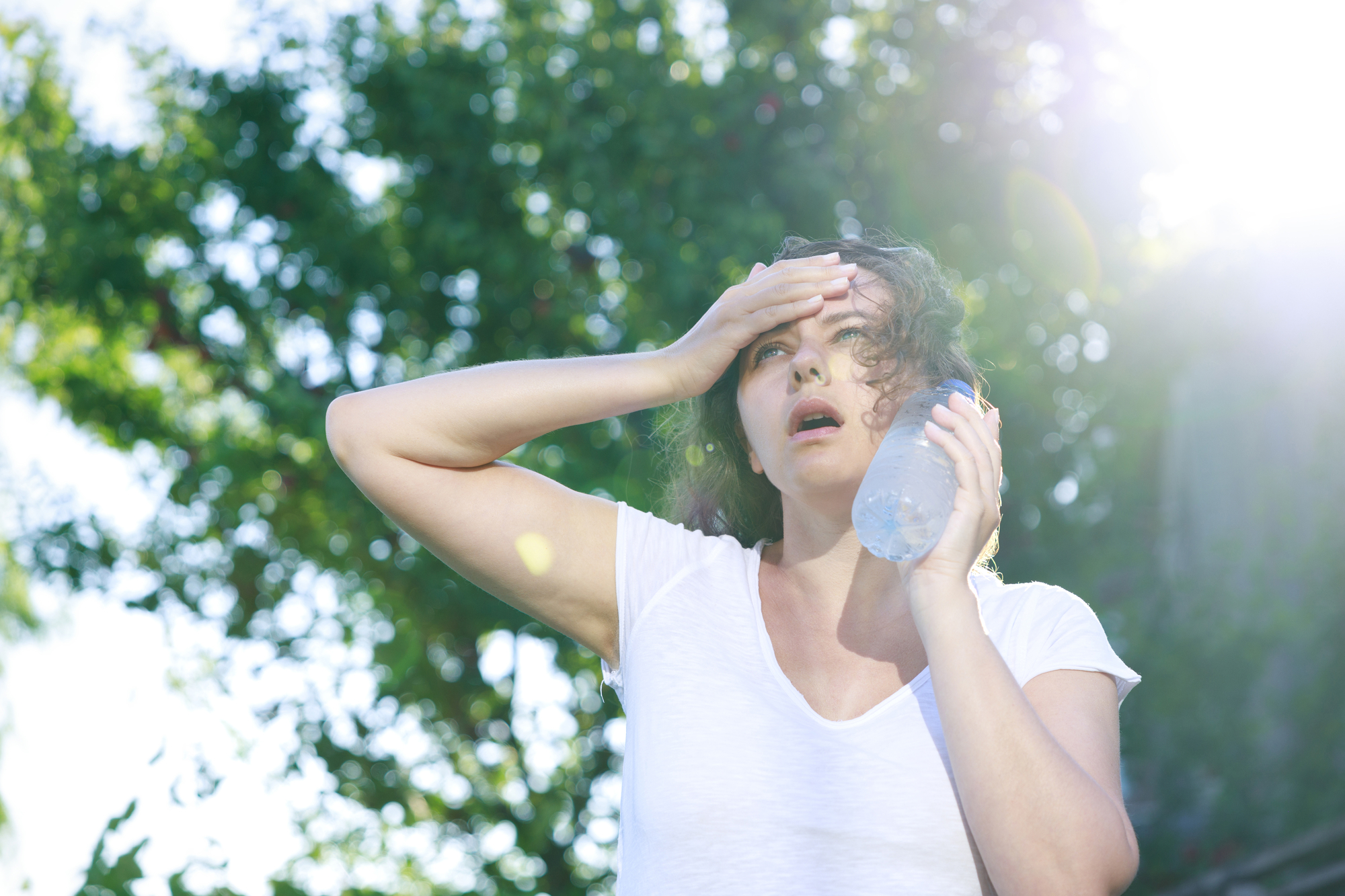 Hydratace v létě: Jak zajistit dostatečný příjem tekutin v horkém počasí